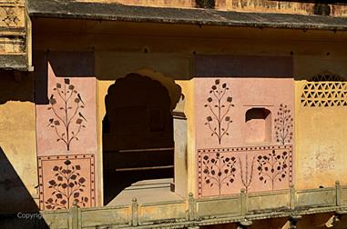 04 Fort_Amber_and Elephants,_Jaipur_DSC5144_b_H600